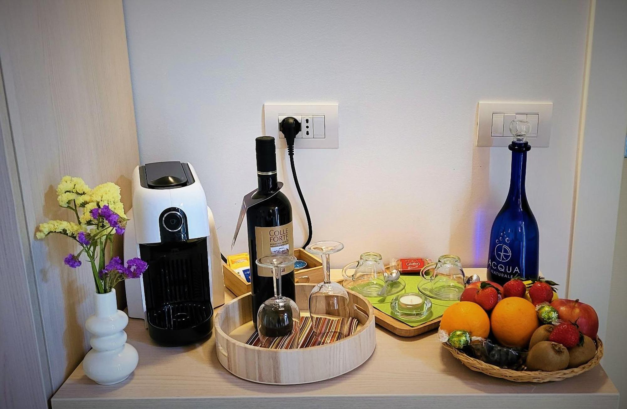 Stella Del Garda Bed & Breakfast ลาซีเซ ภายนอก รูปภาพ