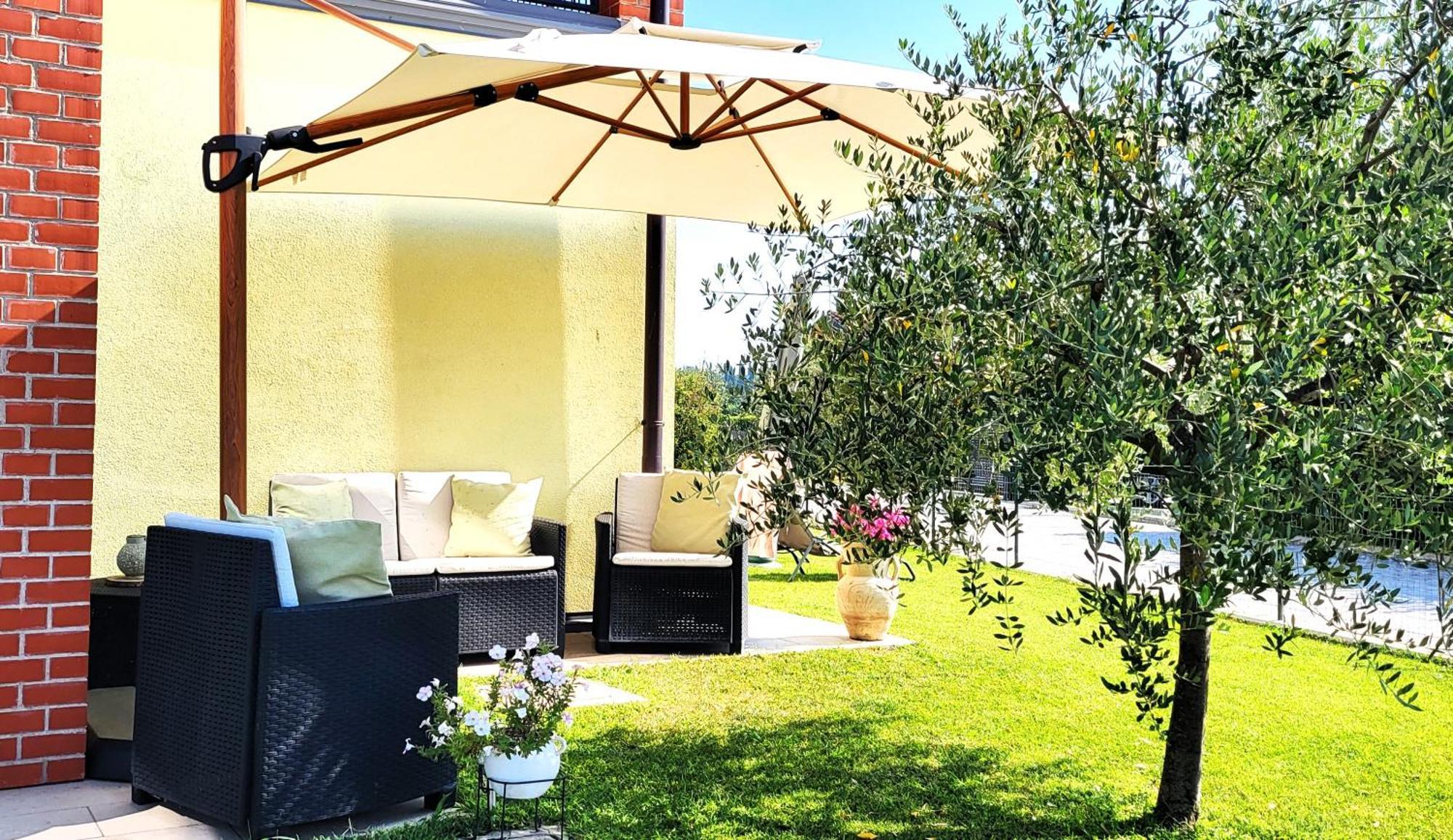 Stella Del Garda Bed & Breakfast ลาซีเซ ภายนอก รูปภาพ