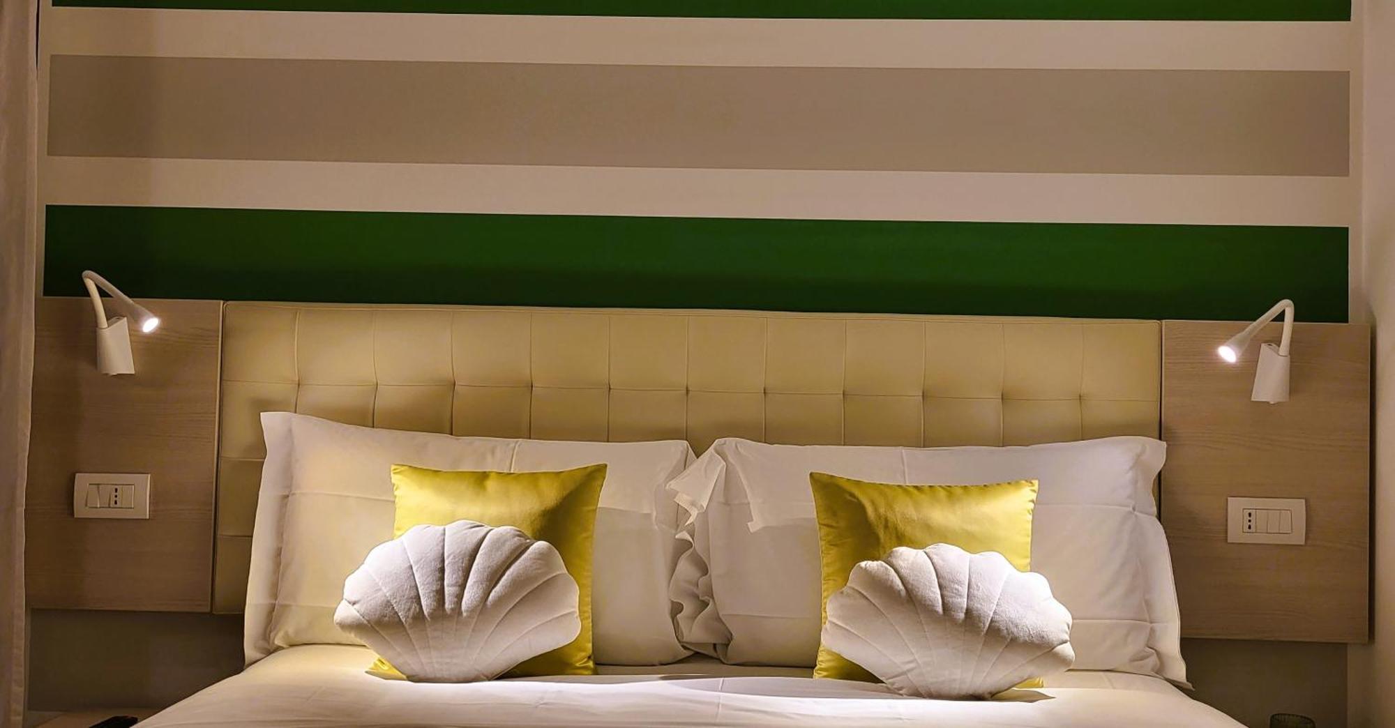 Stella Del Garda Bed & Breakfast ลาซีเซ ภายนอก รูปภาพ