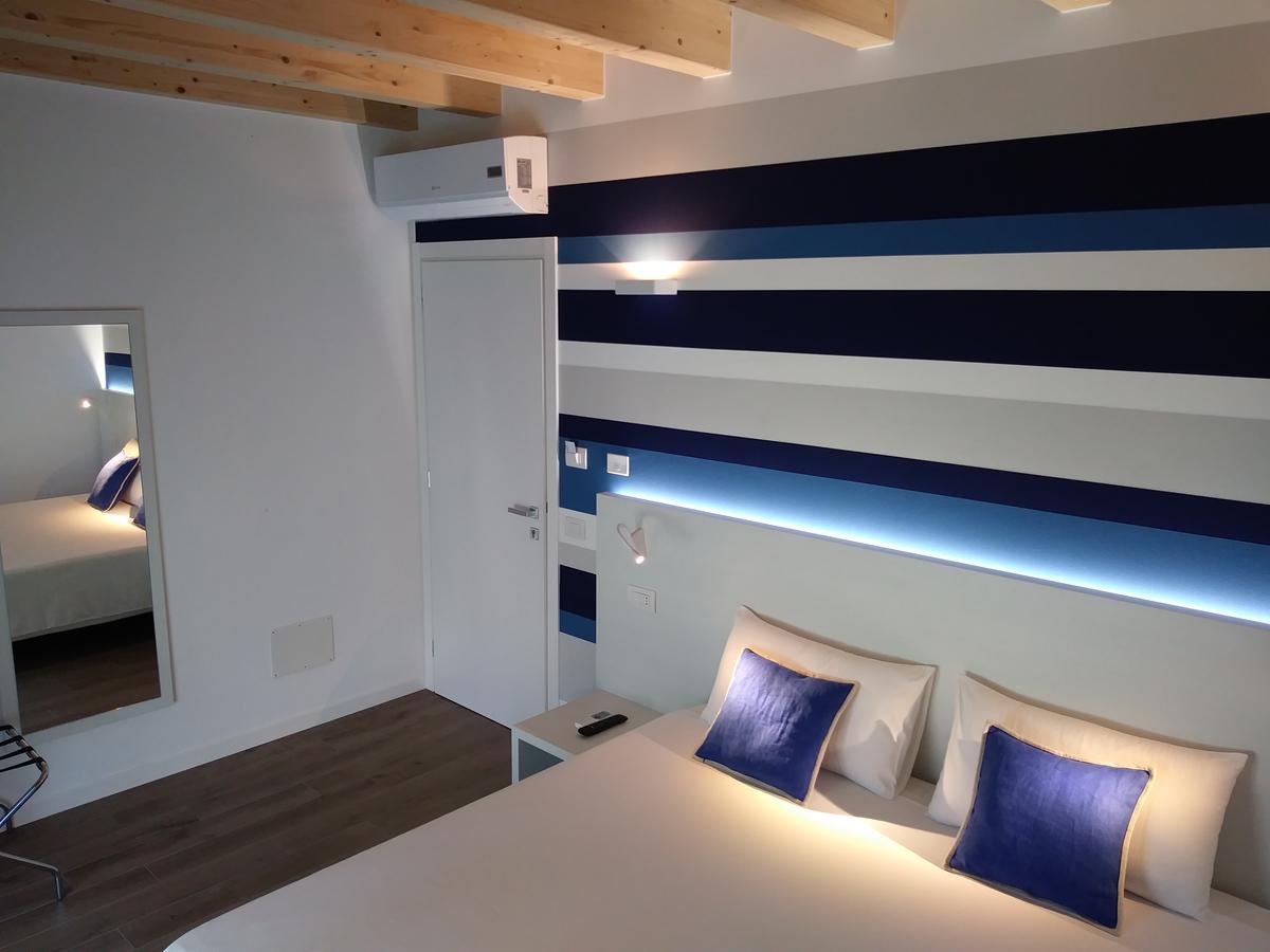 Stella Del Garda Bed & Breakfast ลาซีเซ ภายนอก รูปภาพ