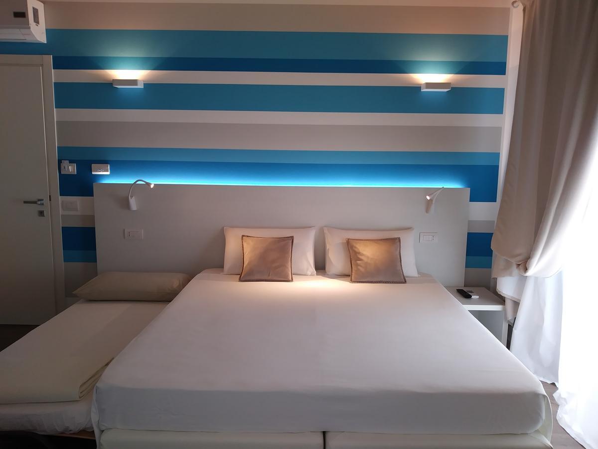 Stella Del Garda Bed & Breakfast ลาซีเซ ภายนอก รูปภาพ